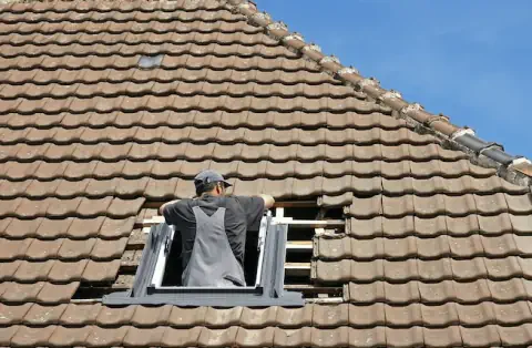 Pose de velux - Chassagne-Montrachet